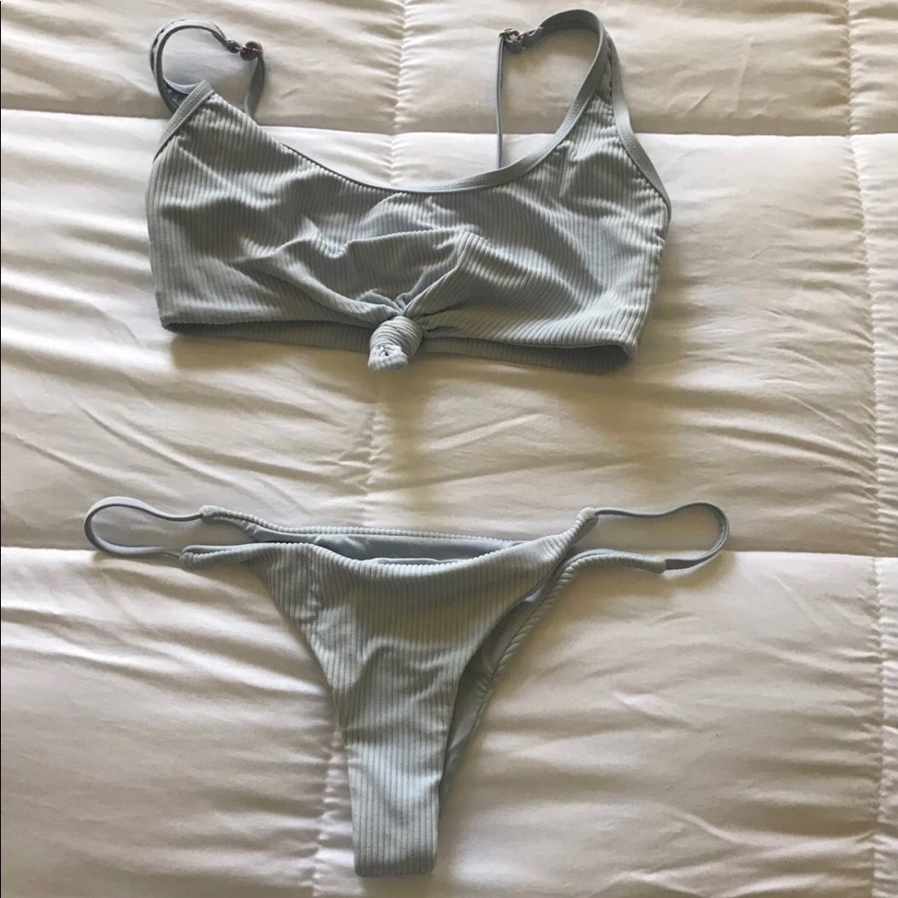 Frankie’s Bikini TOP